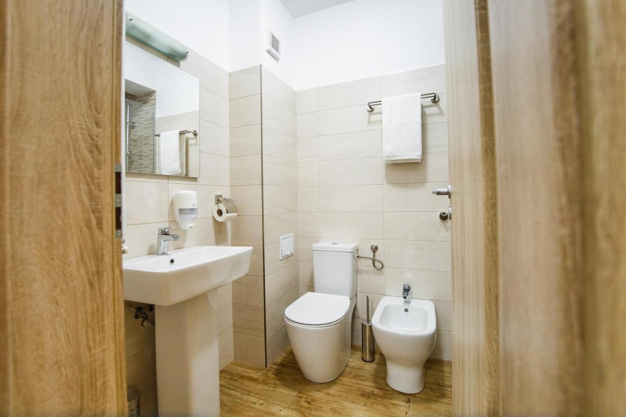 Sunny View 2 Bedroom Appartement