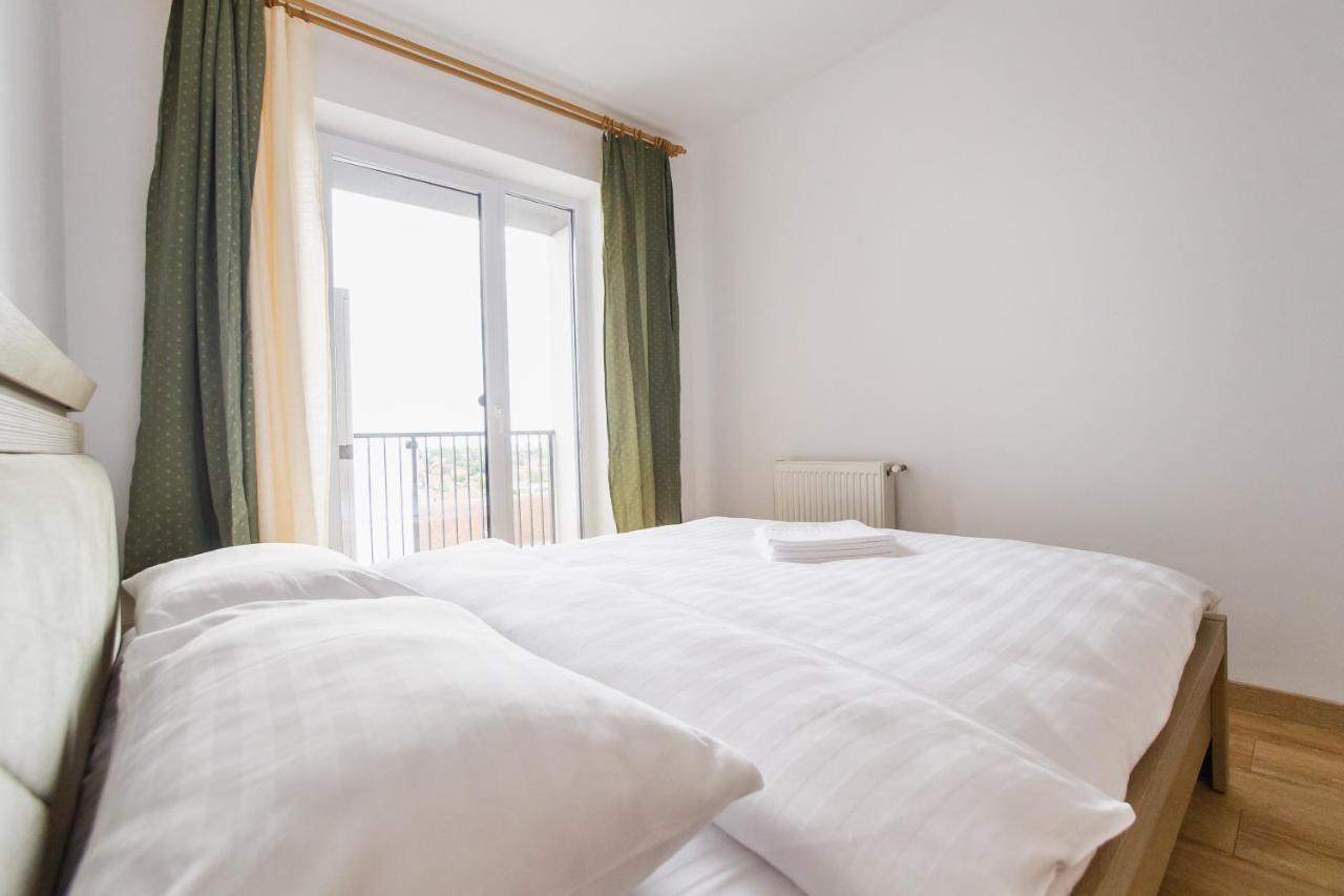 Sunny View 2 Bedroom Appartement